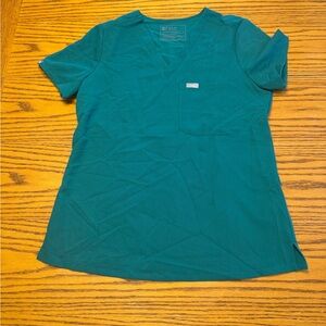 Figs Green Technical Collection Top